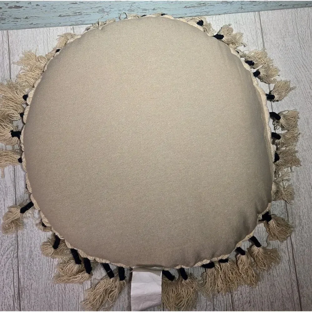 Bohemian-style Accent Pillow Multicolor Mandala Pattern Tassels 16
